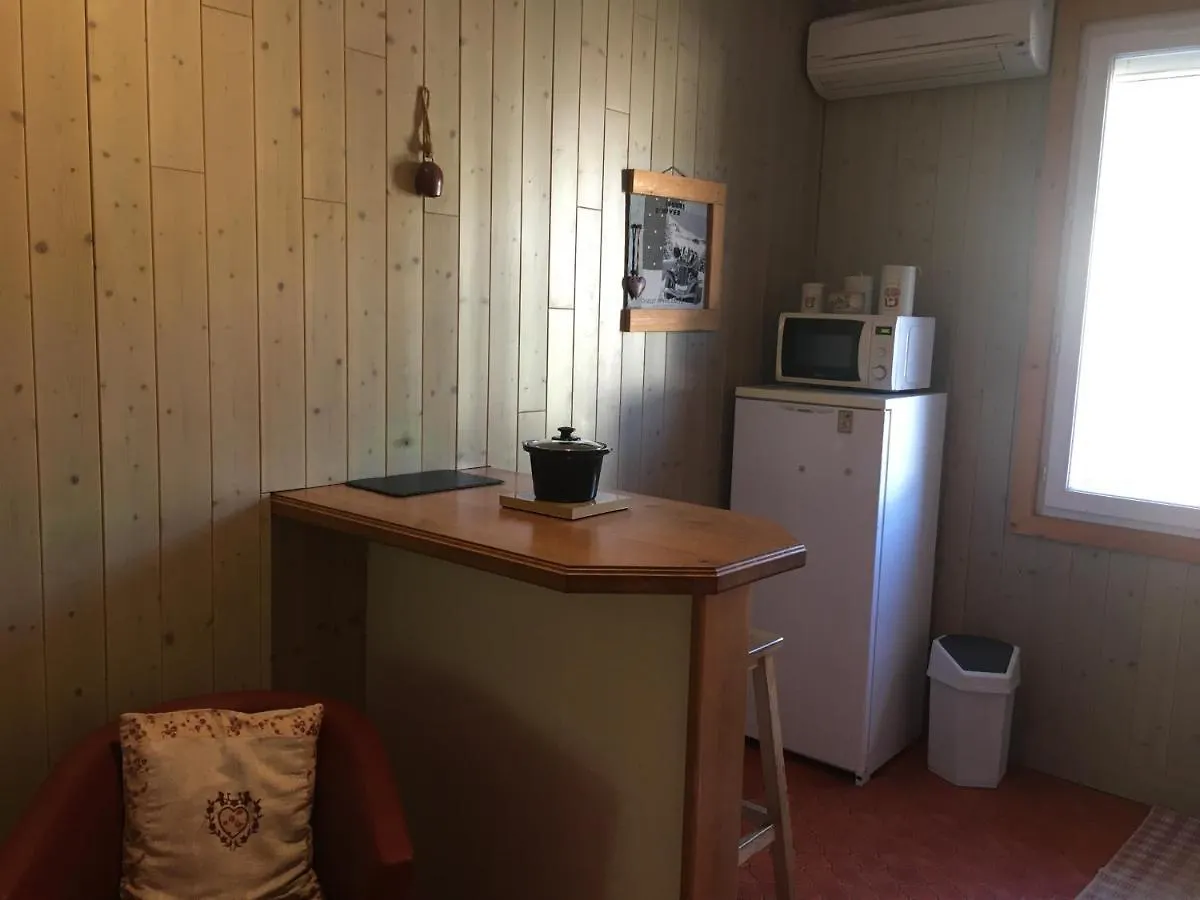 Theo Apartment Le Mont-Dore 0*,